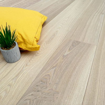 Windsor Engineered Real Wood Oak Raw UV Lacquered
